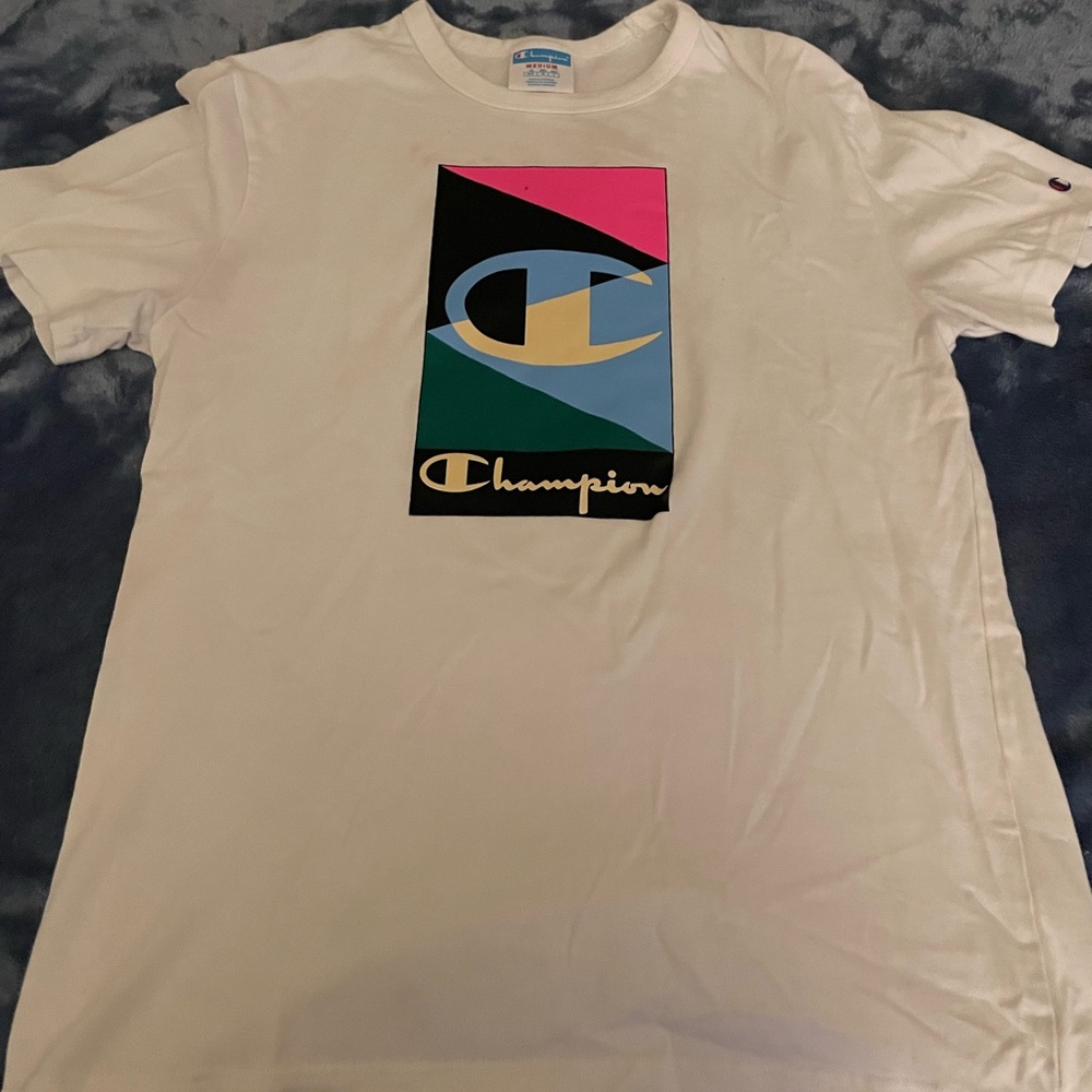 Champion Men’s Medium Tee